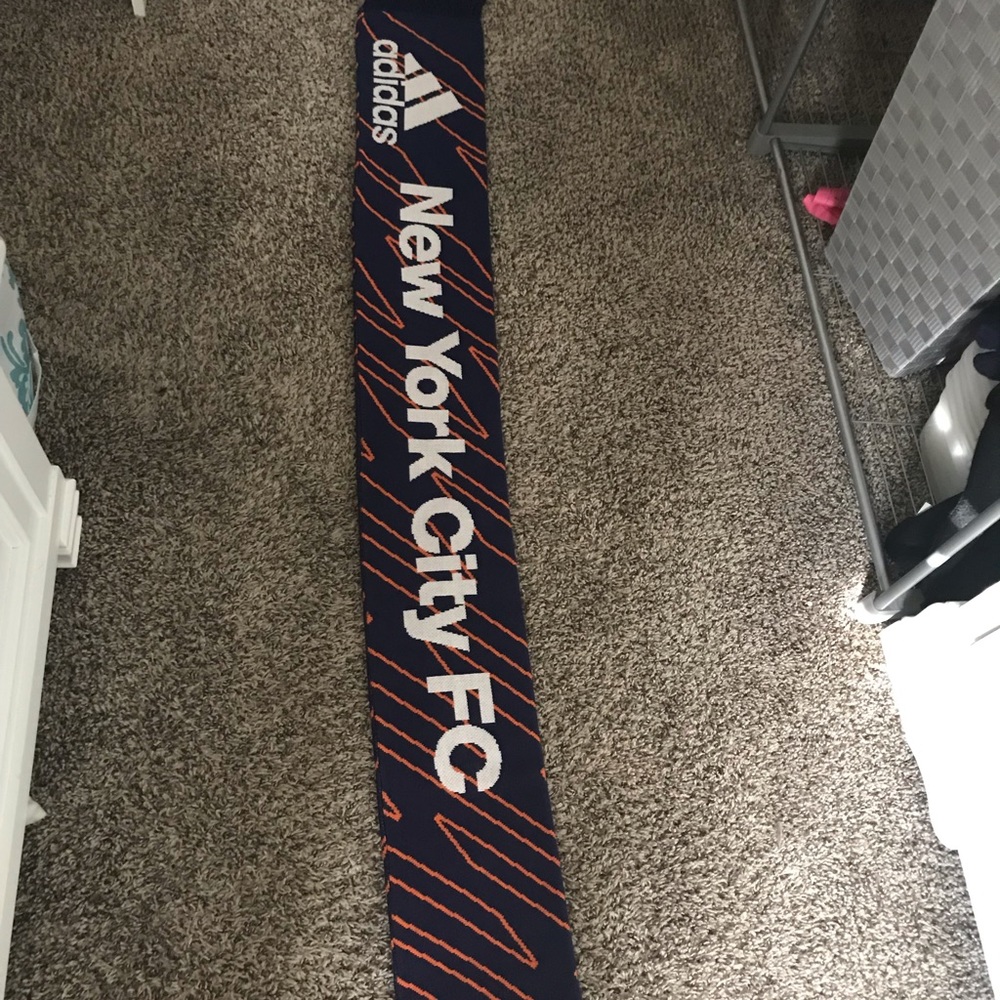 New York city football club scarf